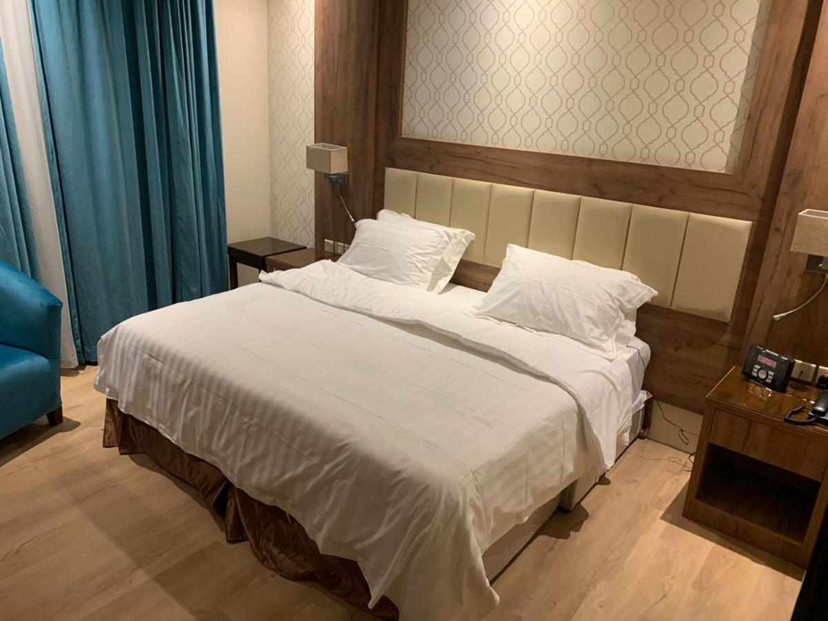 Fanan Suite DDjeddah Extérieur photo